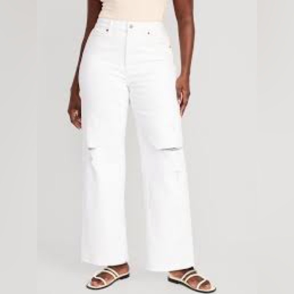 Old Navy New With Tags High Waisted Wide Leg Distressed Denim - Size 12 in White